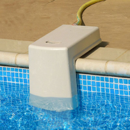 RÉGULATEUR DE NIVEAU D'EAU AMOVIBLE ET PORTATIF REGUL'EAU